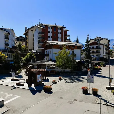 Du Parc Hotel 3*